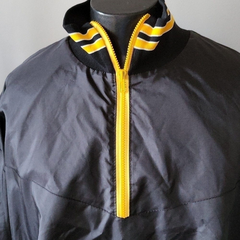 Birdie by Richard A. Leslie black and yellow half zip pullover - Picture 6 of 11